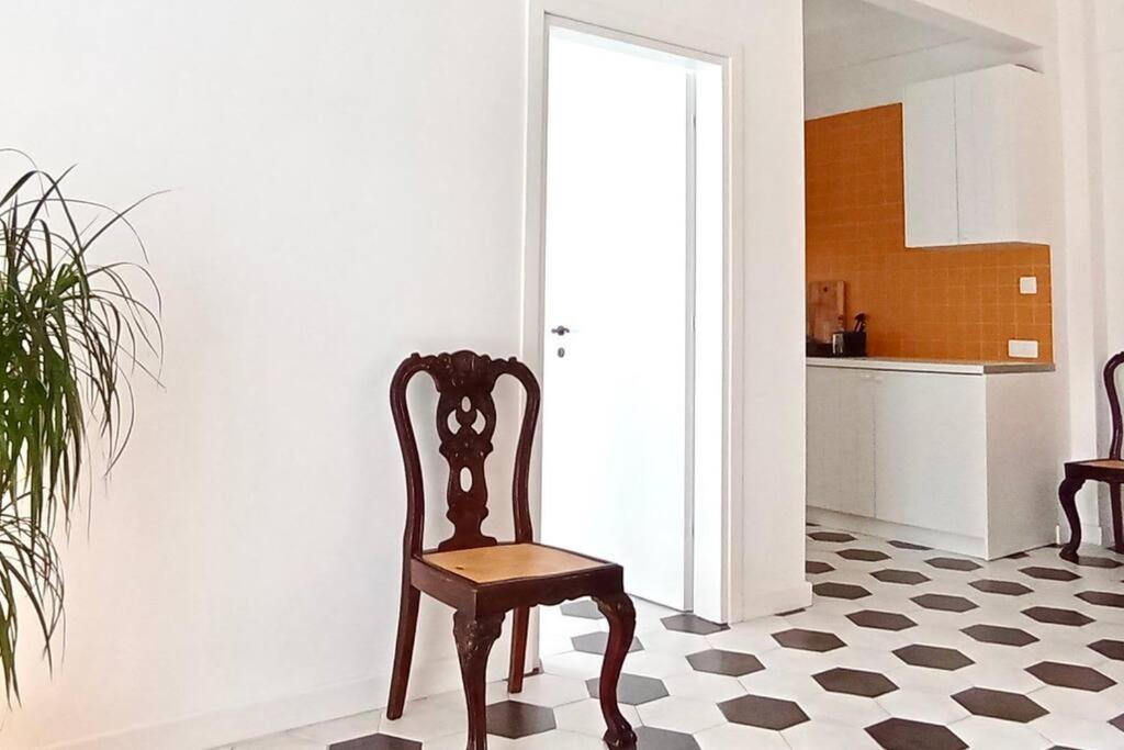 Stylish City Flat Near Promenade Tessalónica Exterior foto